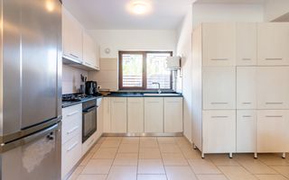 Casă primitoare  | Tunari | Grădină spațioasă plus piscină - Poză 3