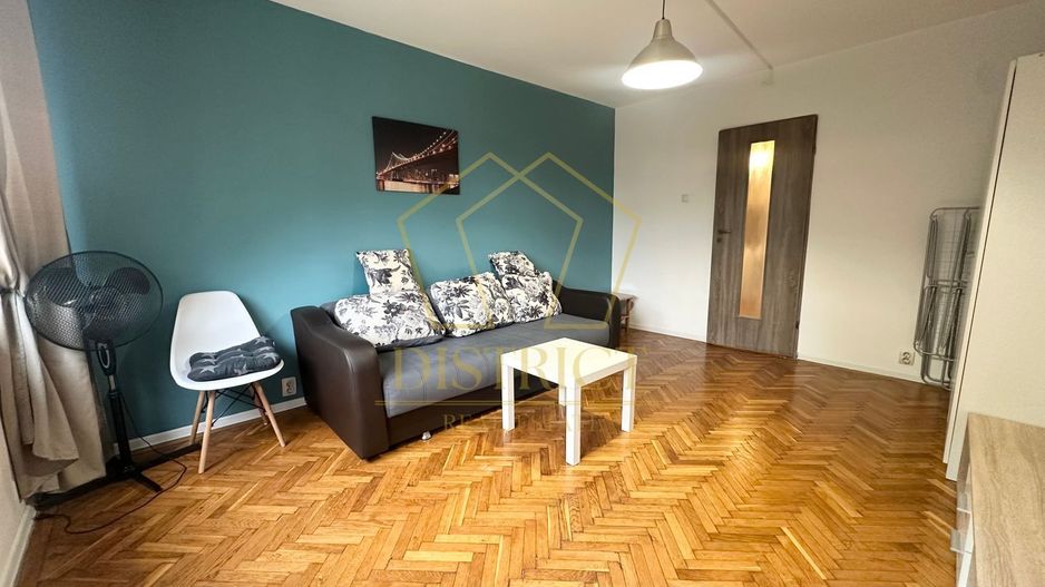 Apartament cu 1 camera | Complexul Studentesc - Poză 1