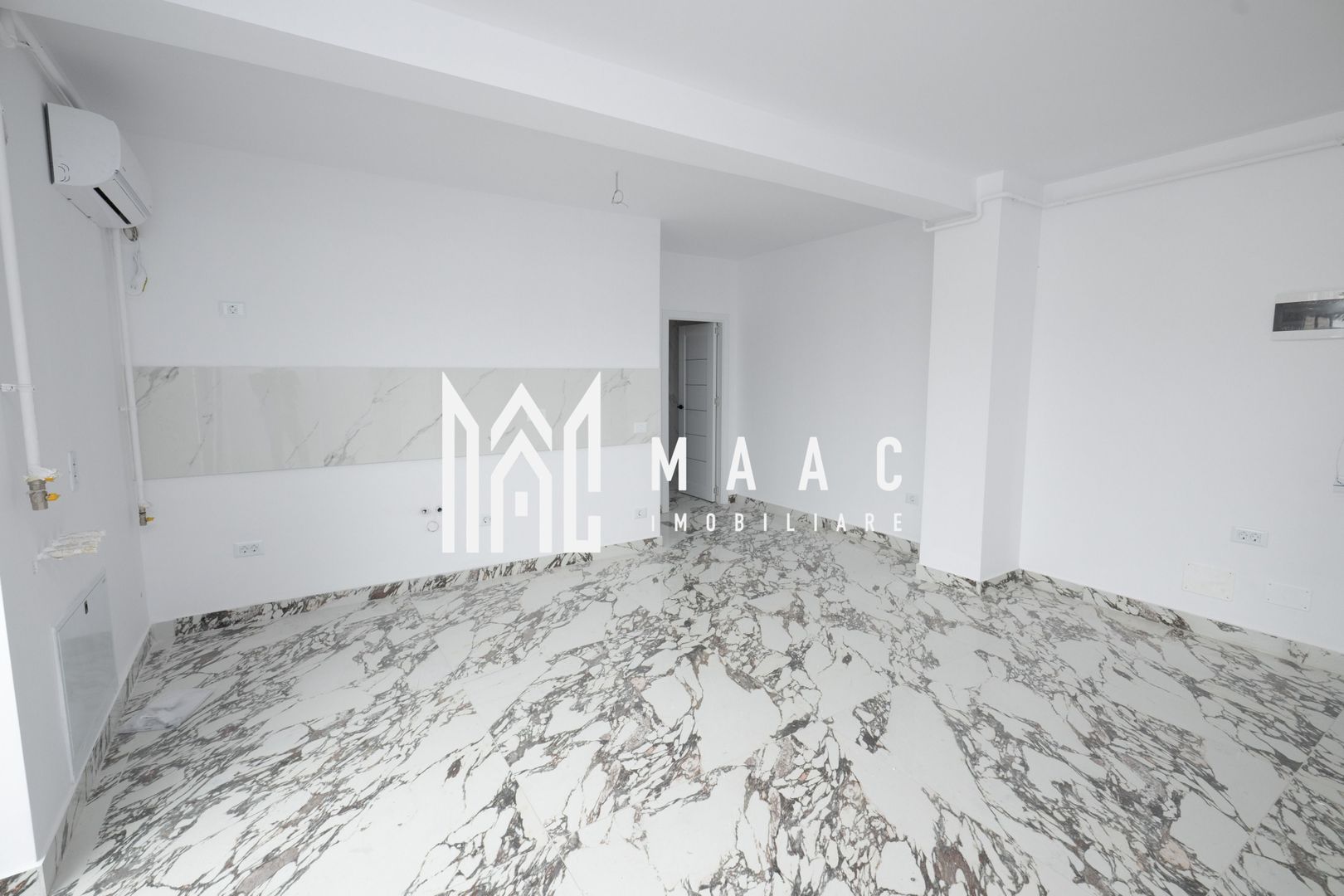 PENTHOUSE STRADA OSTROVENI| ETAJ 3| BLOC INTABULAT - Poză 3