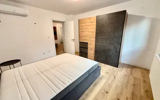 Apartament spațios cu 3 camere , - LA CURTE - 83 mp - Poză 14