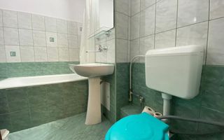 Apartament de 2 camere, 54mp, decomandat, zona strazii Prieteniei - Poză 5