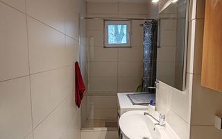 Apartament  cu 2 camere de închiriat, zona Cuza Voda - Poză 6