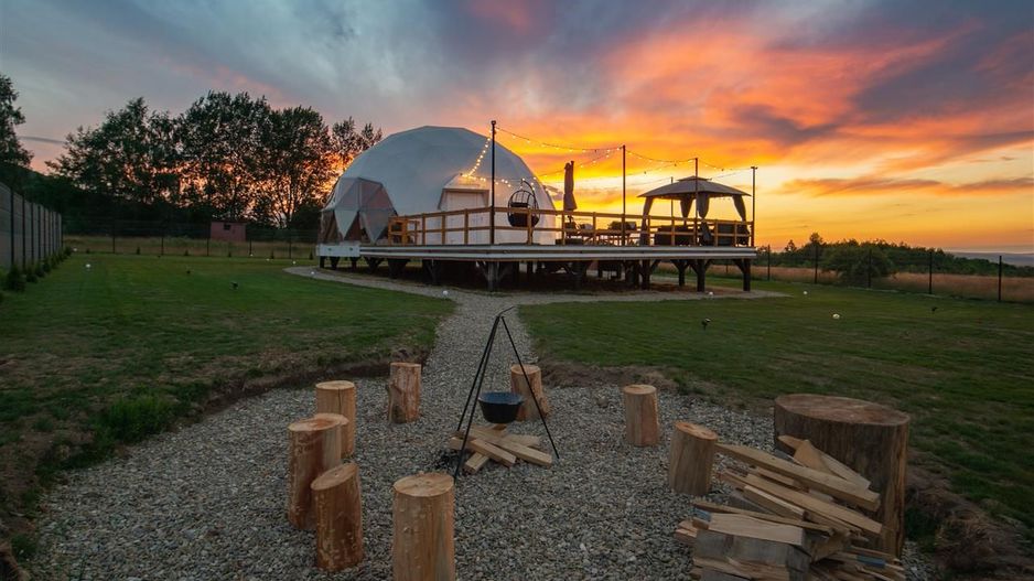 EXCLUSIVITATE The Dome Breaza – Afacere Turiistica Premium la cheie - Poză 1