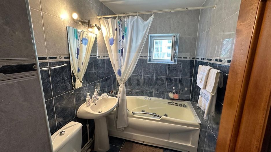 Apartament 3 camere, Poitiers ,mobilat si utilat ,fara risc, 125000 € - Poză 17