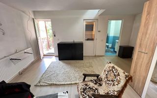 Apartament cu 2 Camere dispus pe 2 nivele | 41 mp | Central | Piața Abator - Poză 3