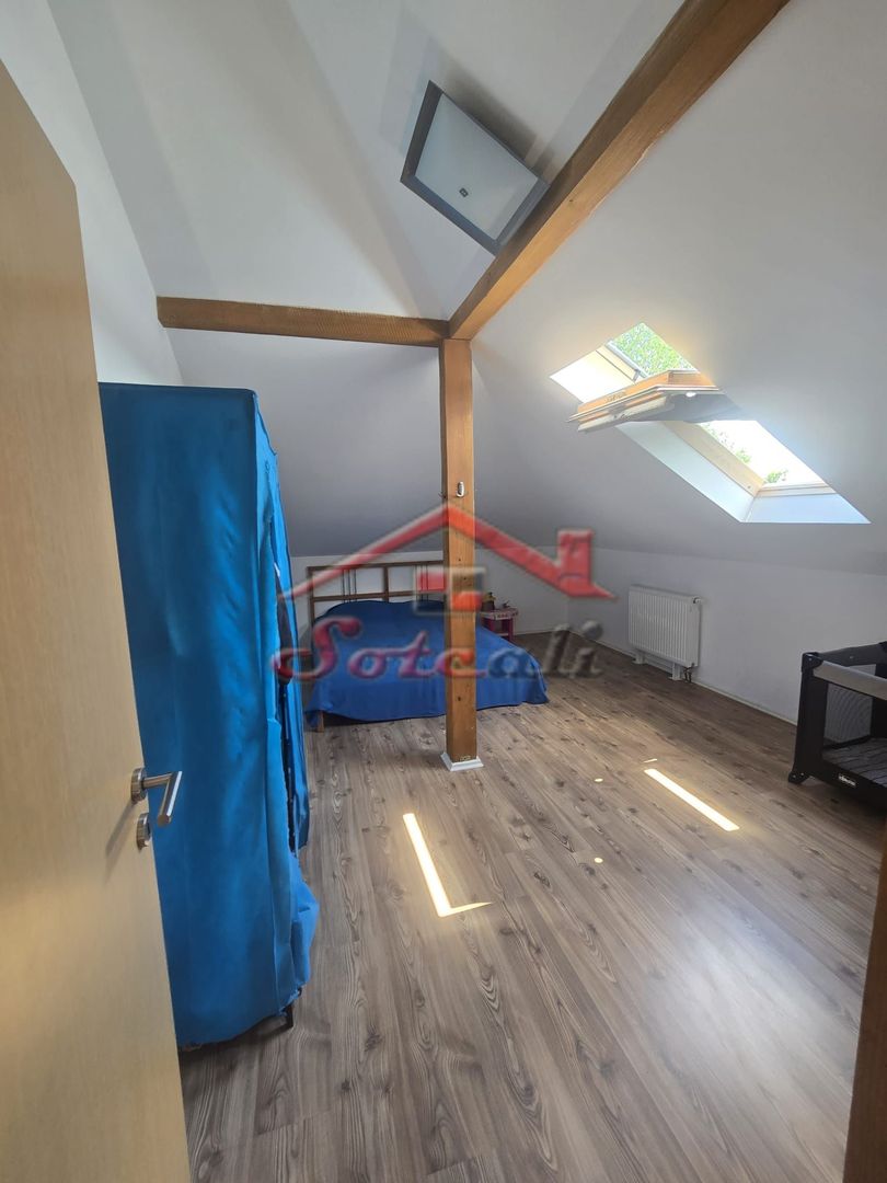 Vila de vanzare in Cornu ( Cornu de Sus) - teren 3300 mp - Poză 11