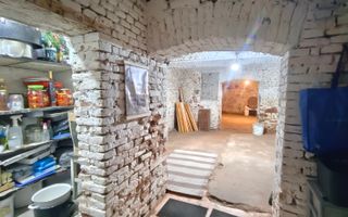 Casă 3 camere I Curte 814mp I Pivniță I Garaj I Axente Sever - Poză 12