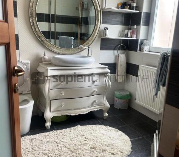 Casa lux in Sinmartin Beverly Hills - Poză 4