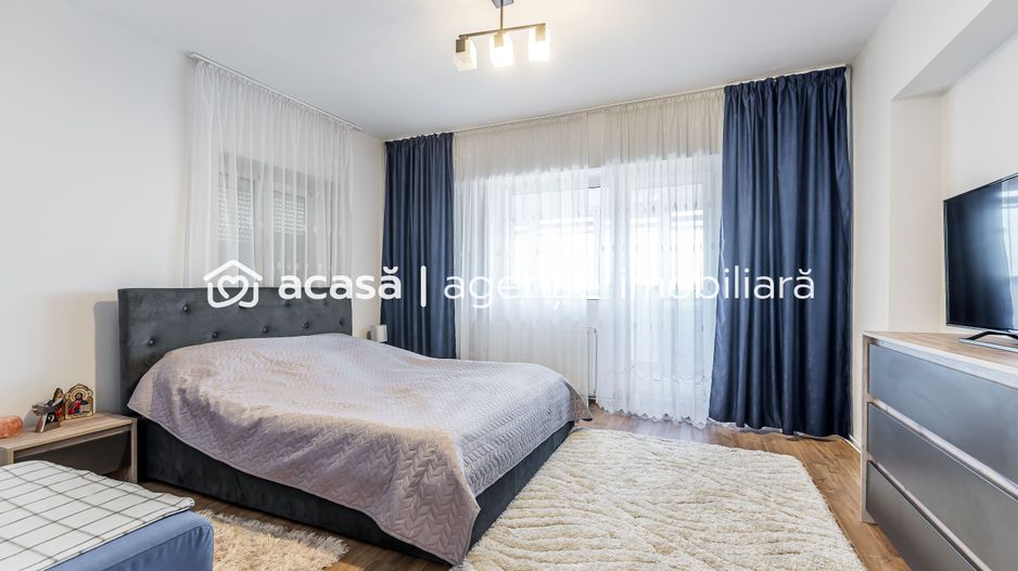 VANDUT! Apartament decomandat 4 cam - str. Condurasilor - COMISION 0 - Poză 2