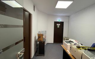 Spațiu de birouri de închiriat – 300 mp – 10 camere – Piața Victoriei - Poză 11