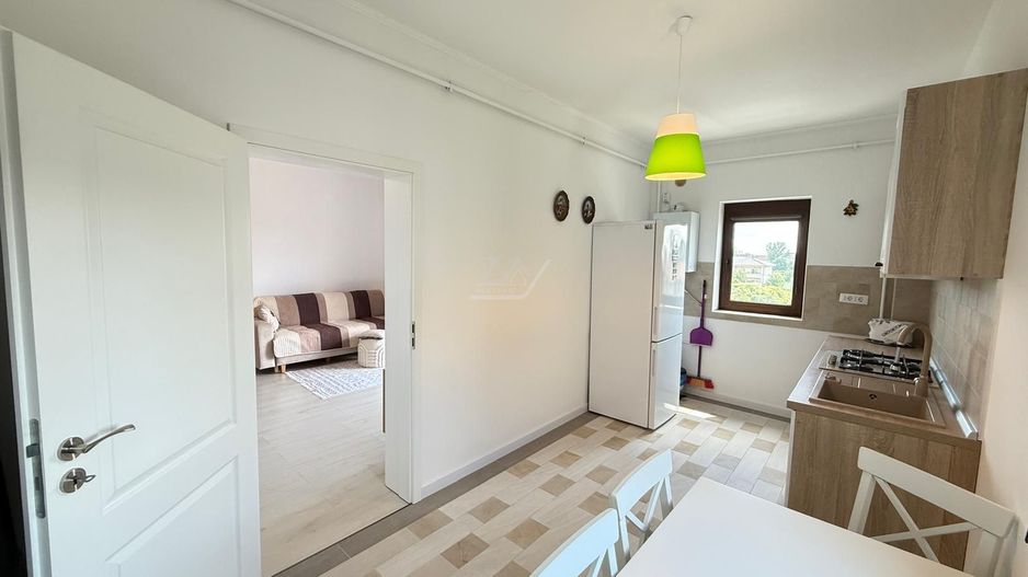 Mobilat si utilat complet. Disponibil imediat. Loc de parcare. - Poză 7