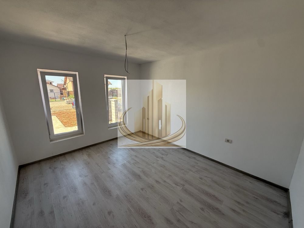 Duplex Sânandrei | 3 camere | 80 mp utili | 335 mp teren - Poză 2
