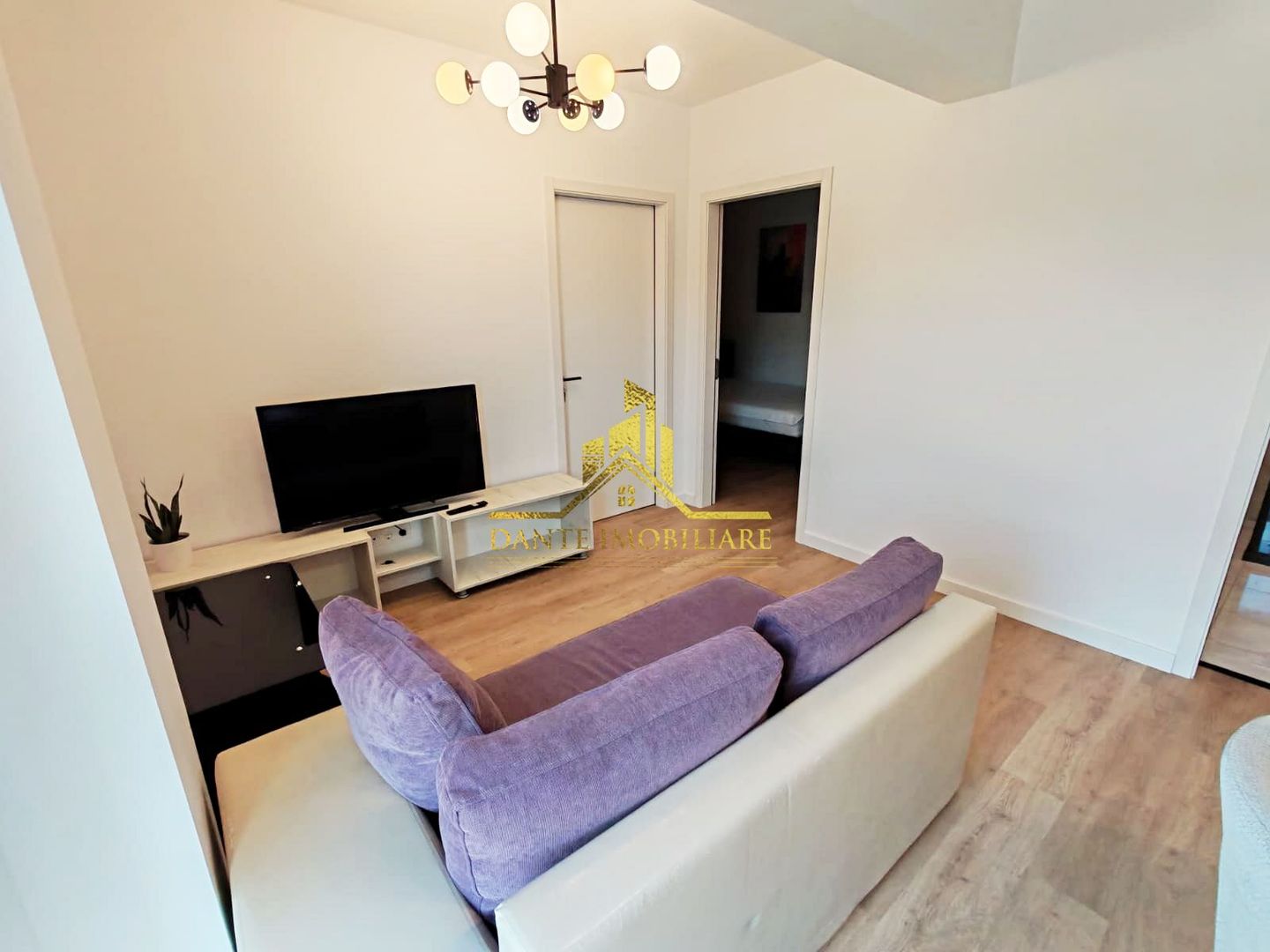 3 camere, ultrafinisat, modern, bloc nou, balcon, parcare, Floresti - Poză 11