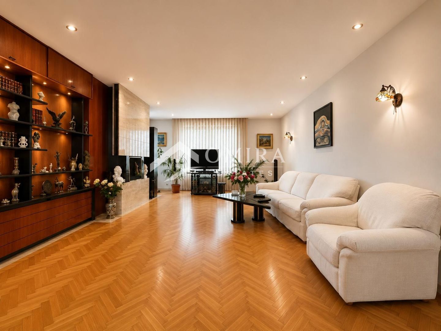 Vilă 485 mp | Dorobanți | 4 Dormitoare | 3 Terase | Garaj - Poză 1