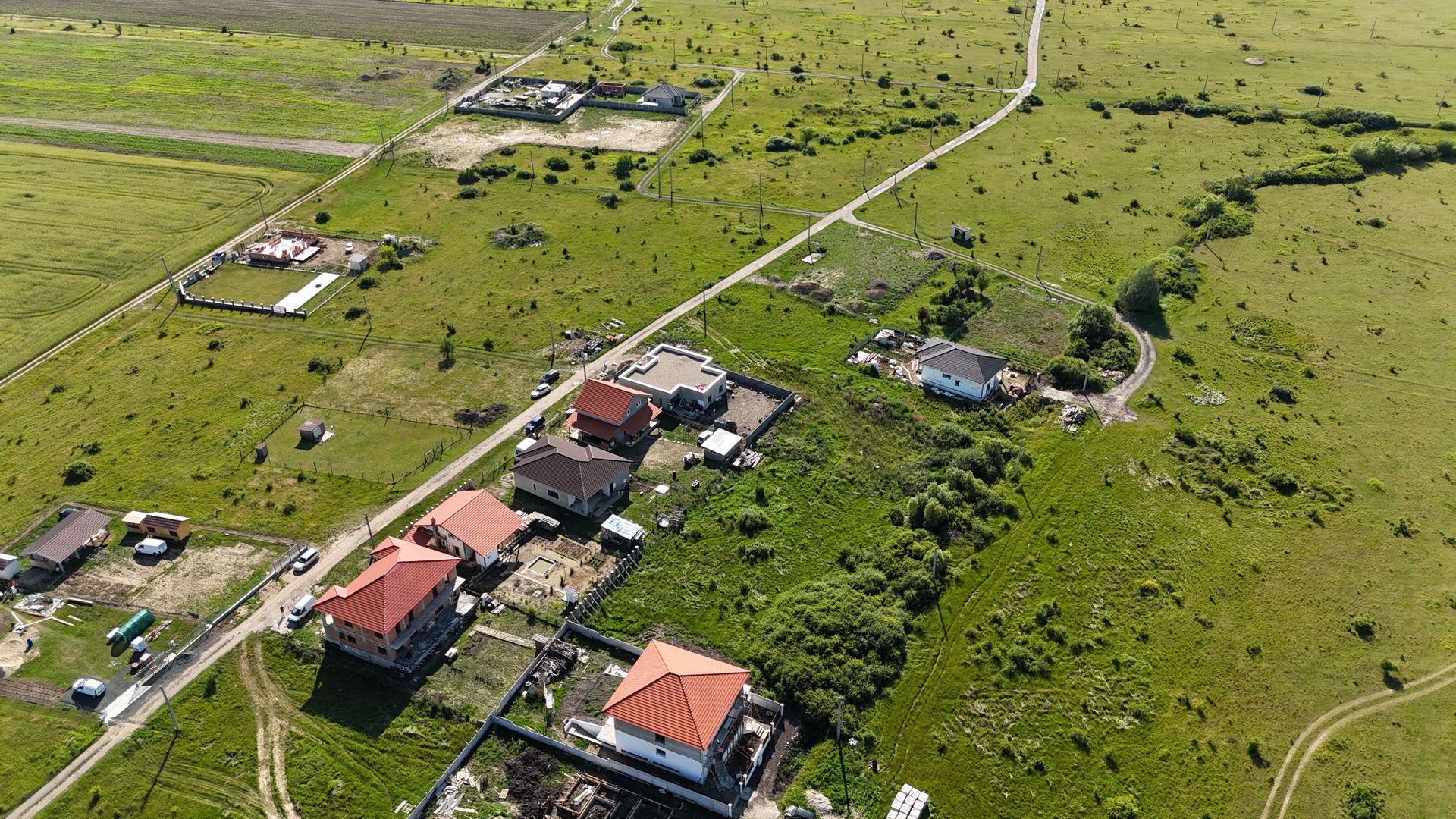 Terenuri zona  MOSNITA NOUA -  ALBINA  STR STEFANESTI - Poză 1