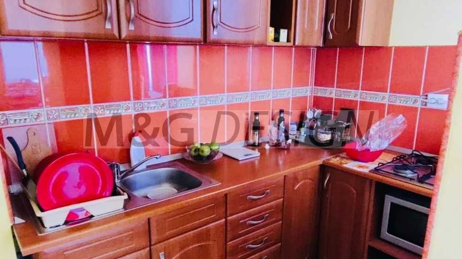 1 camera Take Ionescu-Punctele Cardinale - Poză 3