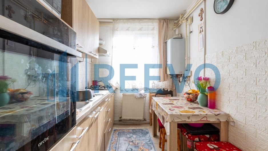 Apartament de vanzare cu doua camere, decomandat - str Cornisa Bistritei Bacau! - Poză 7