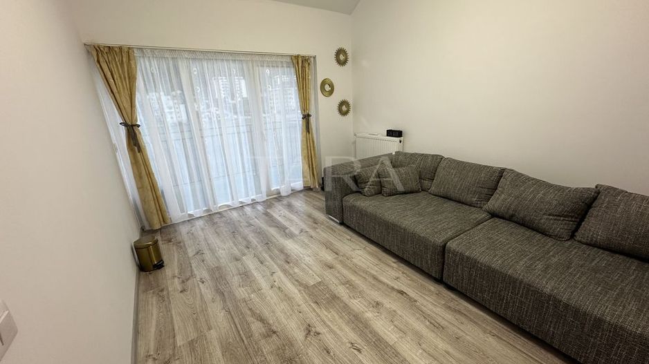 Apartament cu 2 camere, zona Porii, Florești - Poză 1