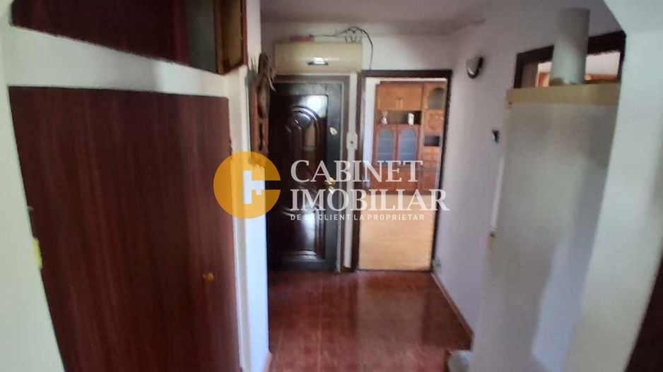 Apartament 2 camere,  decomandat, zona Tatarasi - Poză 6