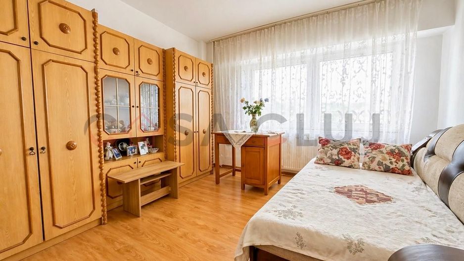 Apartament langă Sigma Center, decomandat, etaj intermediar - Poză 2