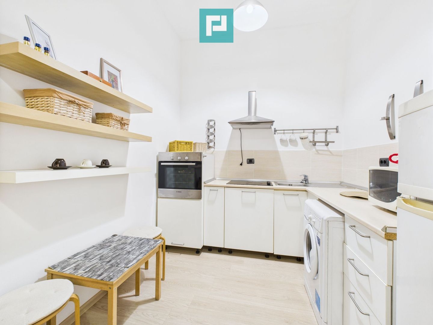 Apartament 2 camere, zona ultracentrală Arad - Poză 4