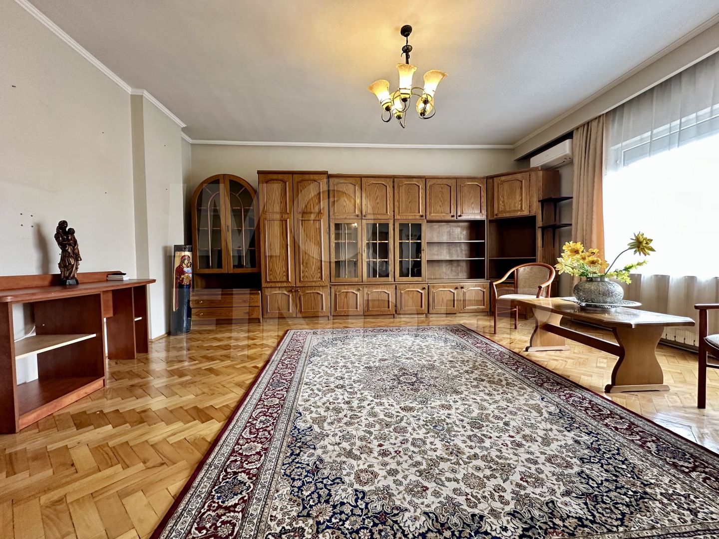 Apartament 4 camere in vila pe 2 niveluri, 150 mp, Andrei Muresanu - Poză 3