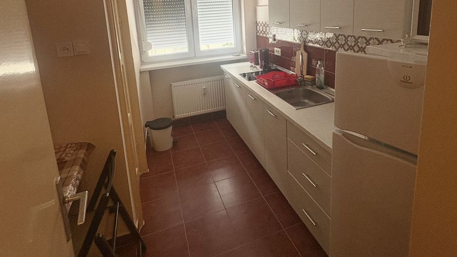 Apartament de închiriat central - Poză 11