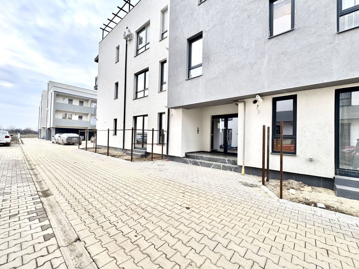 Luminos și modern: Apartament cu 3 camere în Braytim - Poză 24