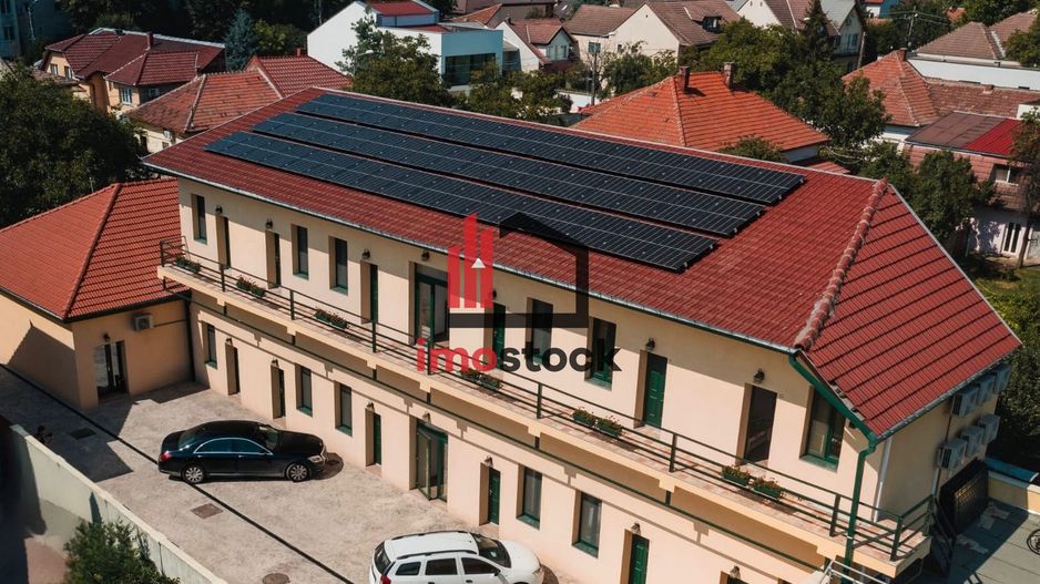 Business la cheie - Proprietate tip pensiune cu rating 9,8/10 Booking - Poză 1