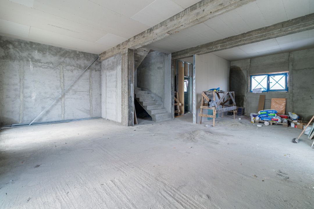 Casa Corbeanca ,curte generoasa, terasa si loc de parcare - Poză 1