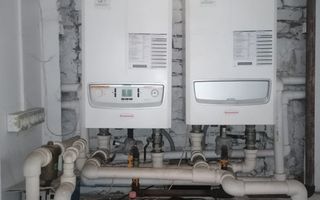 CENTRU (COD10( - Cladire comerciala de vanzare sau inchiriere - Poză 9