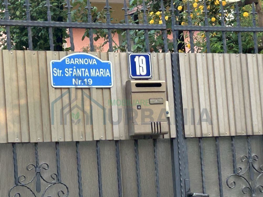 Teren intravilan de 600 mp pe Șoseaua Bârnova, lângă Biserica Catolică - Poză 4