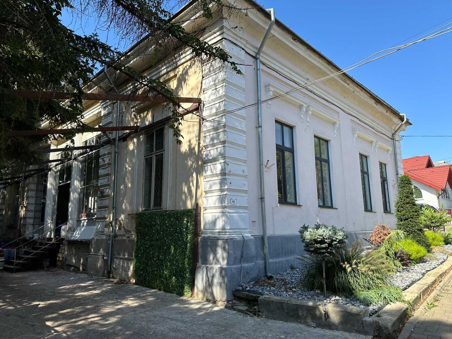 Persoana fizica !! vand casa Centru  !! 1160 Mp !! rate !! - Poză 7