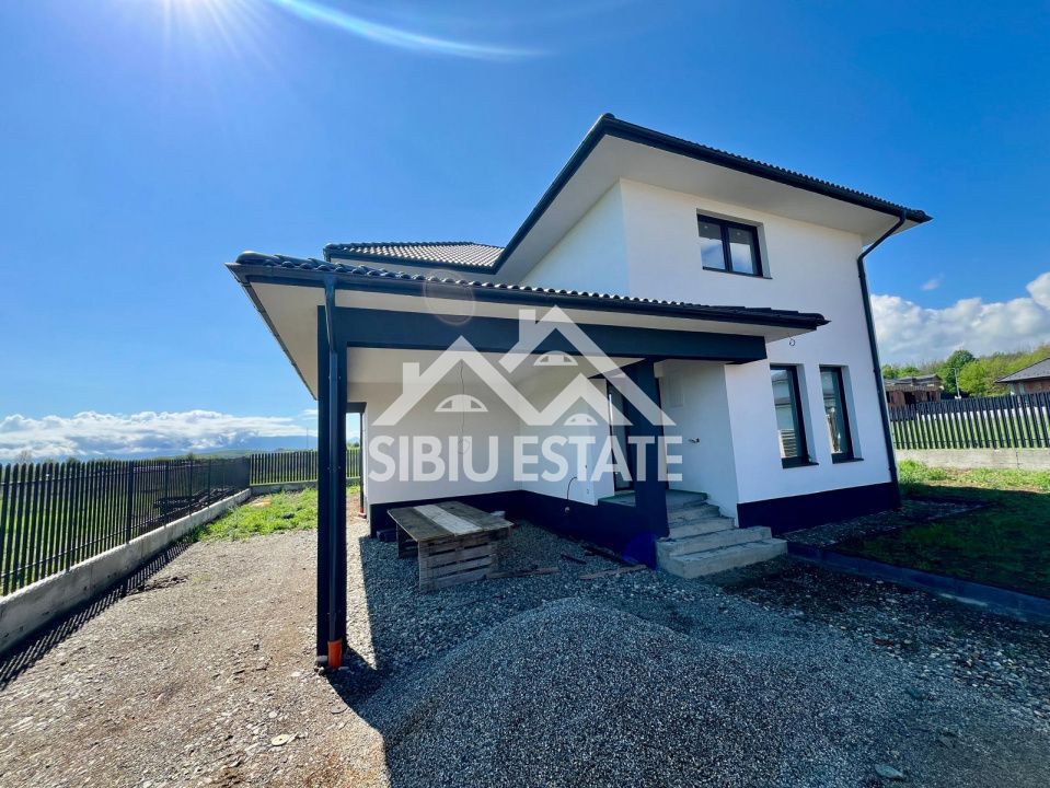 Casa individuala generoasa 5 camere, carport si pivnita curte 500 mp - Poză 1