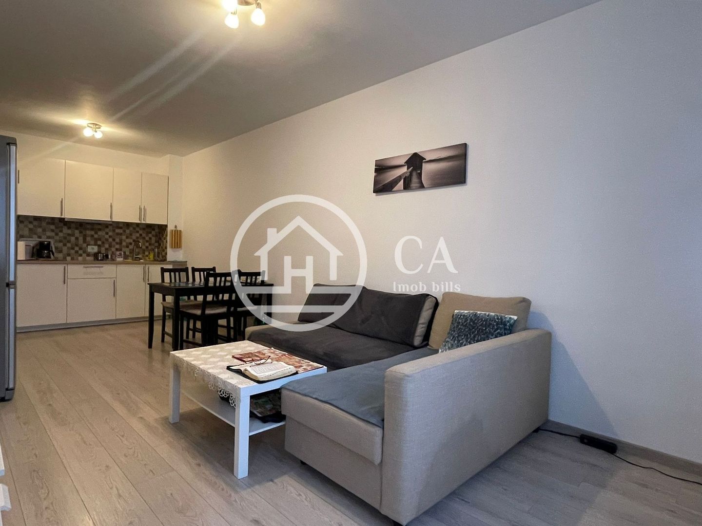 Apartament cu 2 camere de vanzare in Prima Universitatii, Oradea - Poză 1