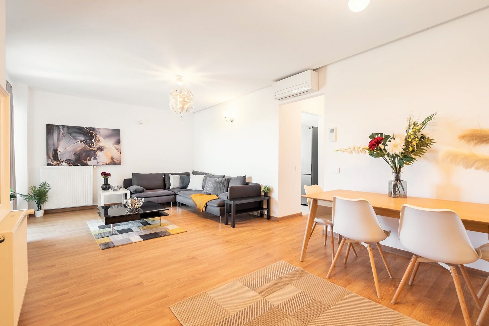 COMISION 0%-Apt 3 camere 75mp superb complet mobilat/utilat vedere lac ParcVerdi - Poză 3