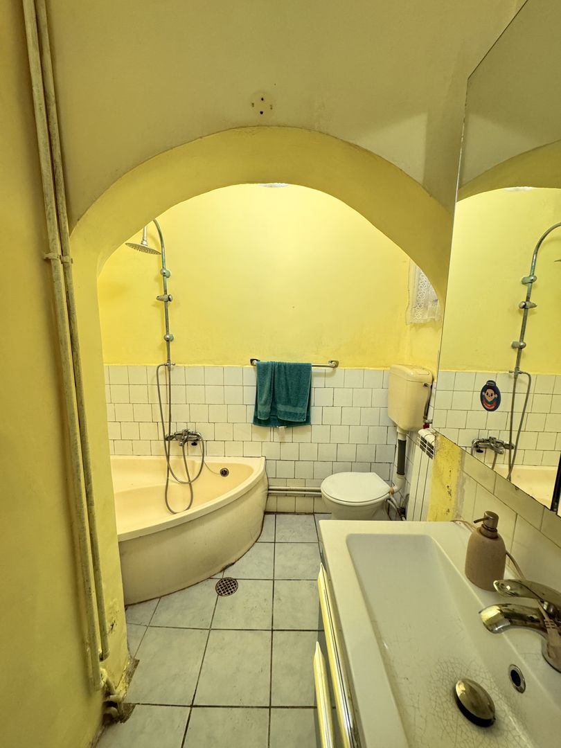 Casă de vânzare – Episcopia, Oradea - Poză 12