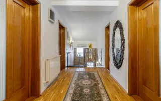 Vilă individuală cu 5 camere, piscină și curte generoasă | Mogoșoaia - Poză 18