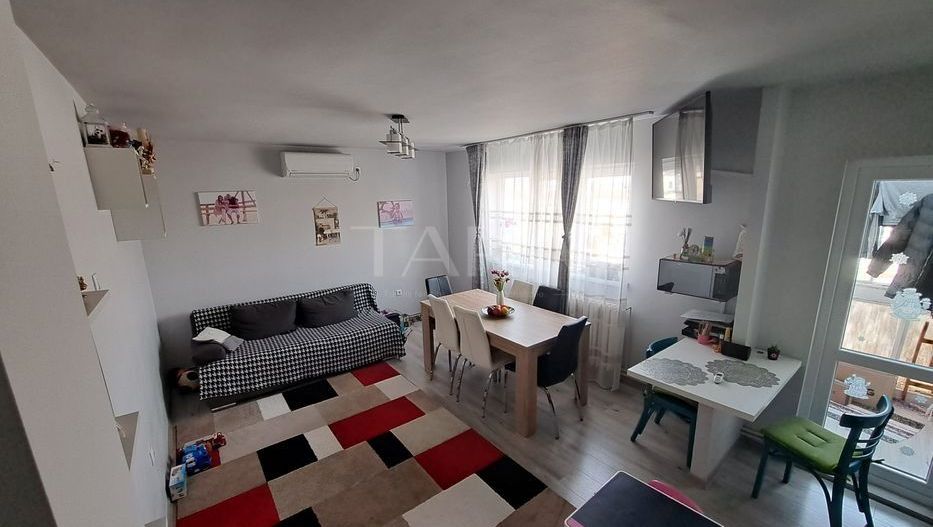 Vând apartament 4 camere decomandat Mănăștur - Poză 2
