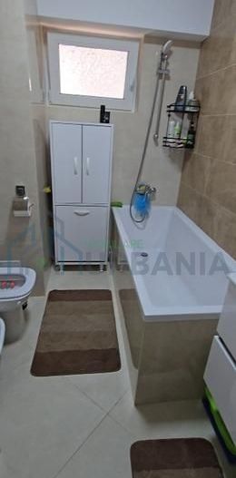 PF vand ap 2 cam  57,4 mp intabulat mobilat cu loc parcare subterana - Poză 6