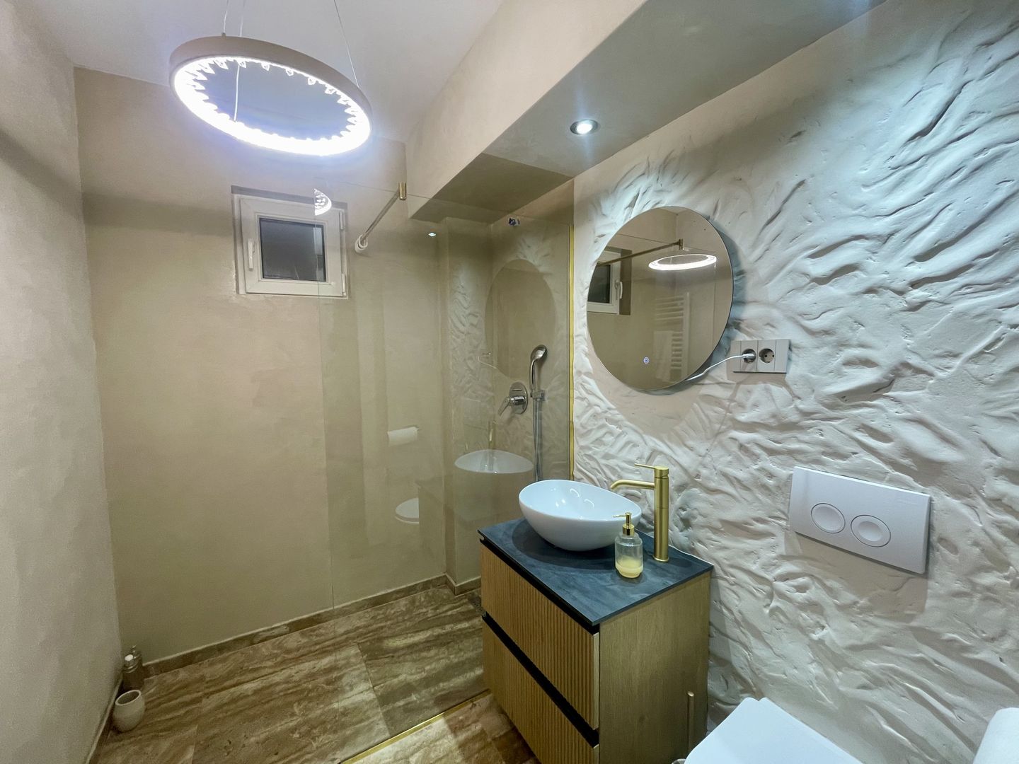 Apartament 3 camere | LUX | Ultracentral | Etaj 2 | Bloc cu lift - Poză 14