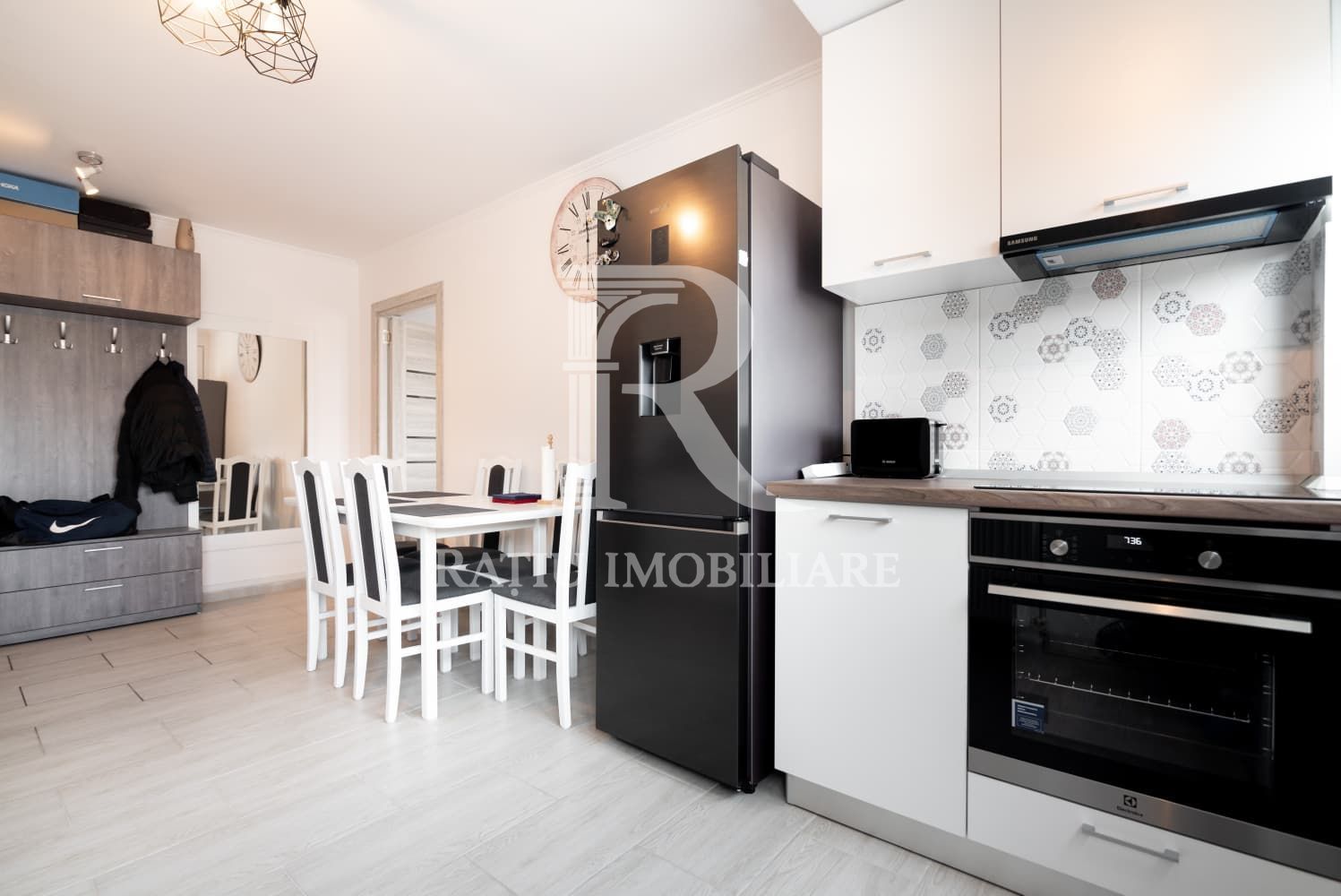 Apartament cu 3 camere  | Panorama | Nufarul | Oradea - Poză 3