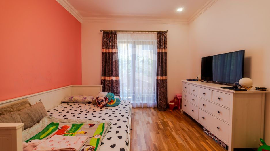 Casa pe parter premium cu piscina in Chisoda independenta energetic - Poză 34