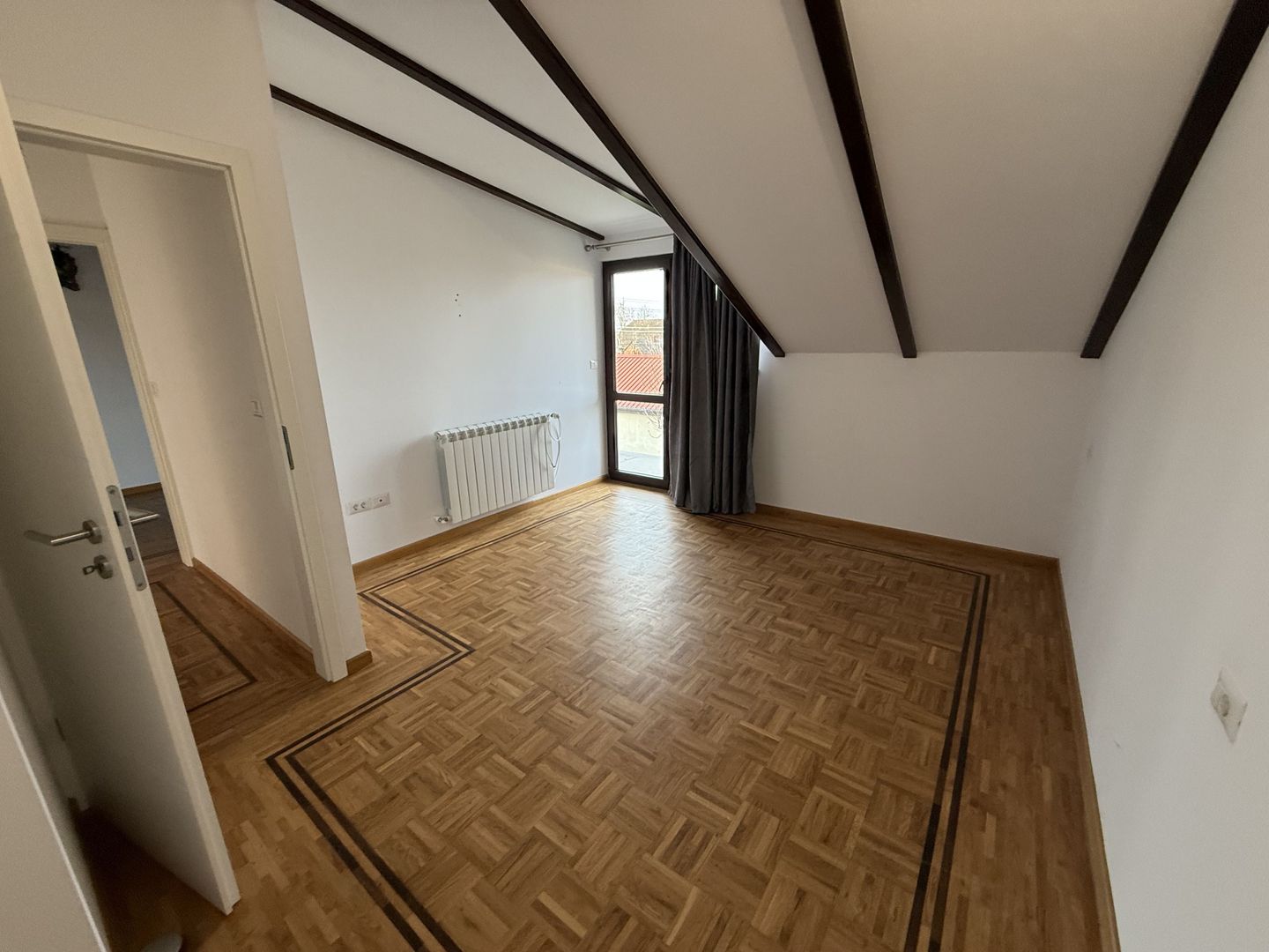 Casa Horodnic De Sus | Teren 1500MP | 131.000 Euro - Poză 6