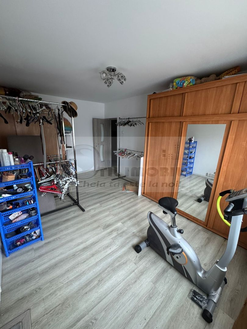 Apartament decomandat 3 camere - 80 mp - Valea Lupului - 340€ - Poză 5