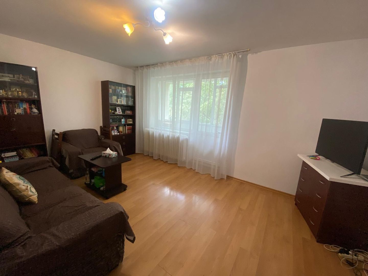 Apartament 3 camere decomandat Berceni - Poză 4