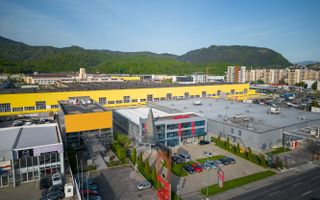 Cladire comerciala reprezentativa de inchiriat Calea Bucuresti Brasov - Poză 30