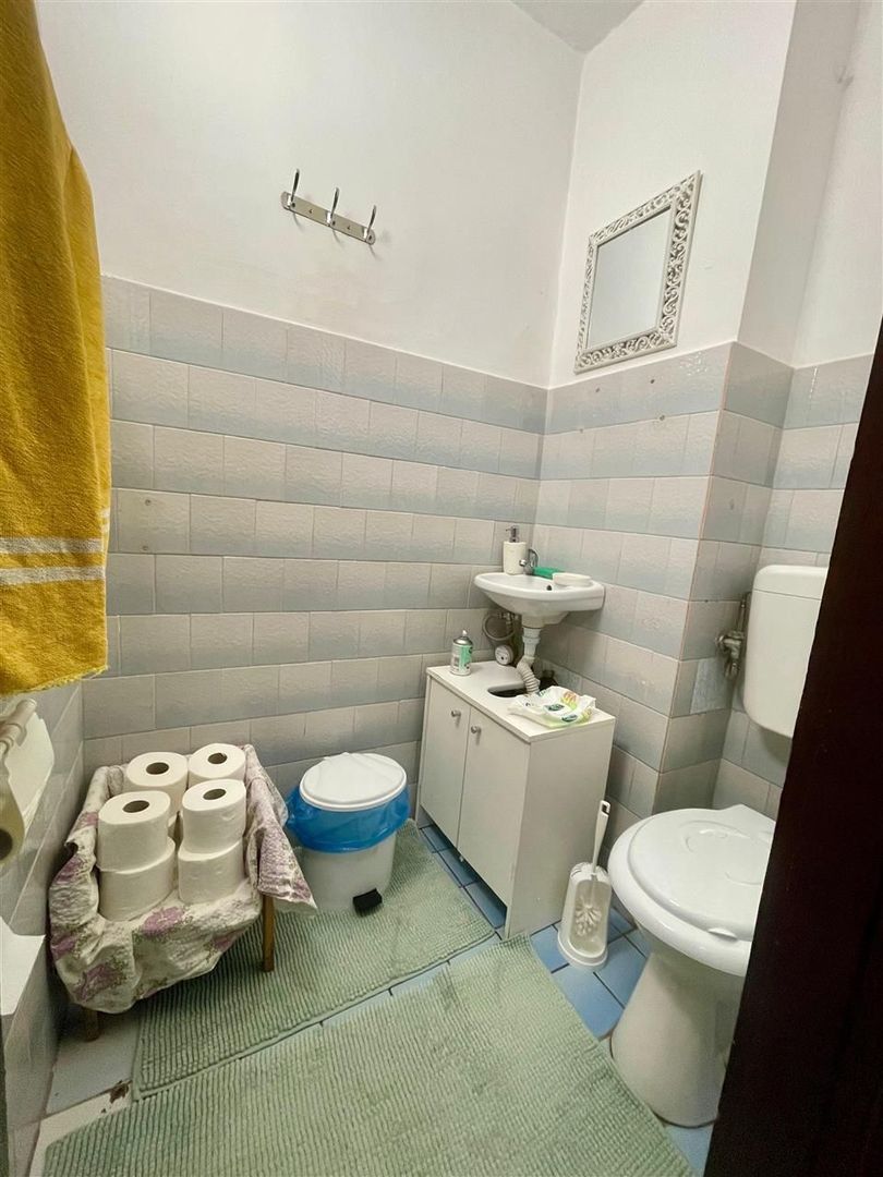 Apartament  3 camere renovat la 20 km de Oradea - Poză 8