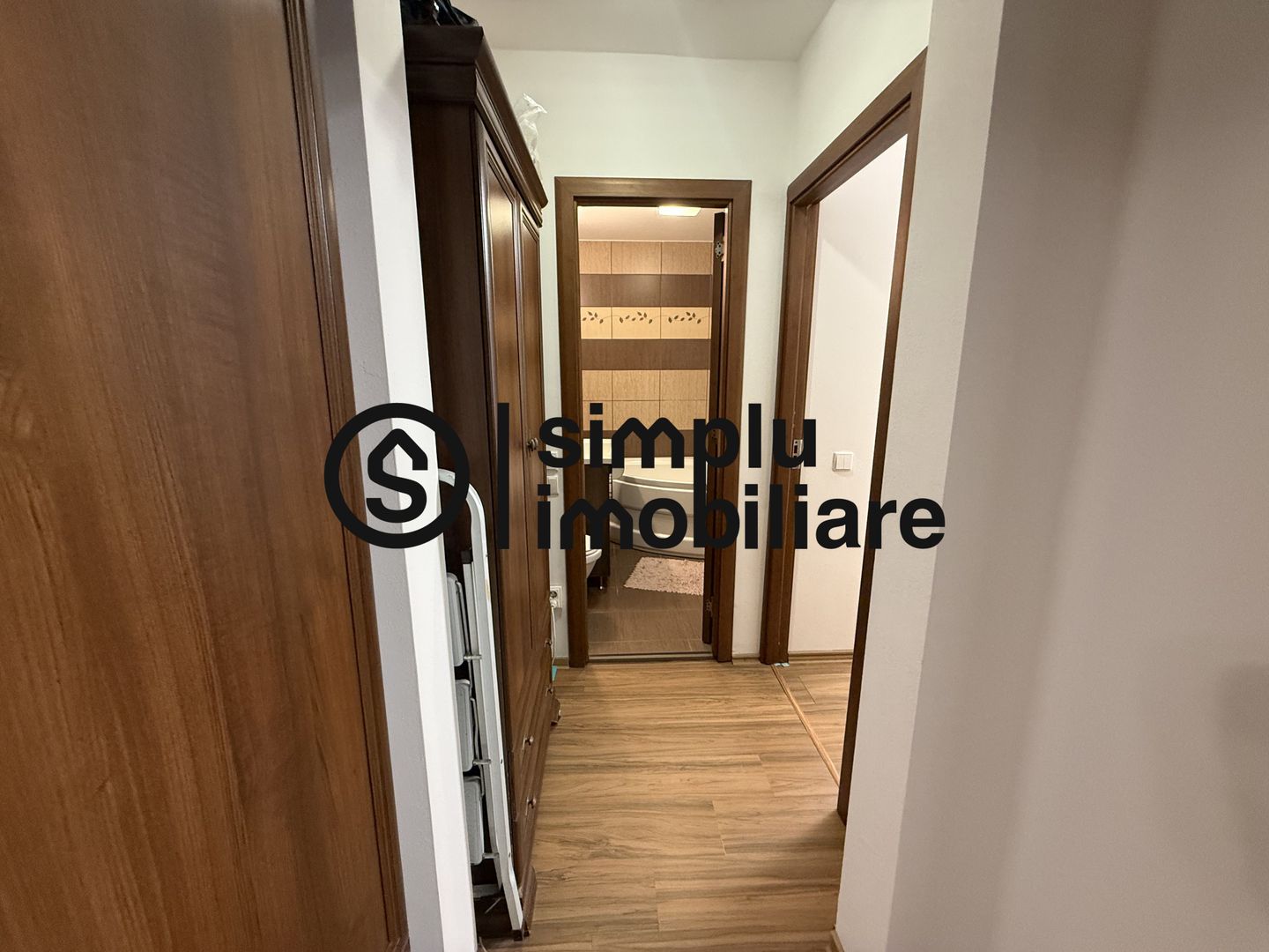 Apartament 4 camere 1 Mai et 1/4 - Poză 14