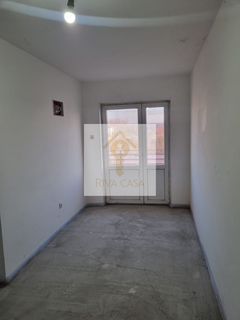 Vânzare casă Oncea semifinisată - Poză 3